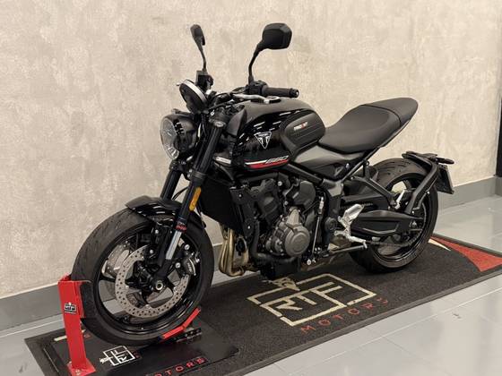 TRIUMPH TRIDENT 660 TRIUMPH TRIDENT 660